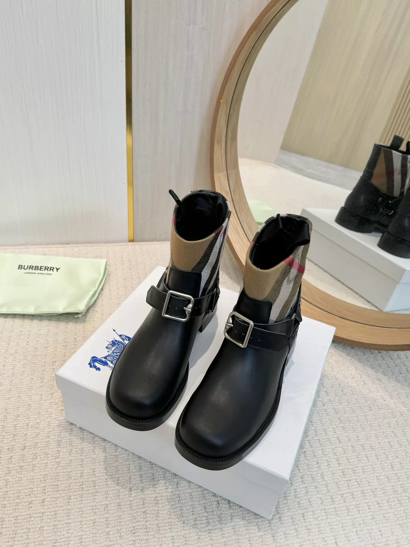 burberry bottes pour femme s_12b61214